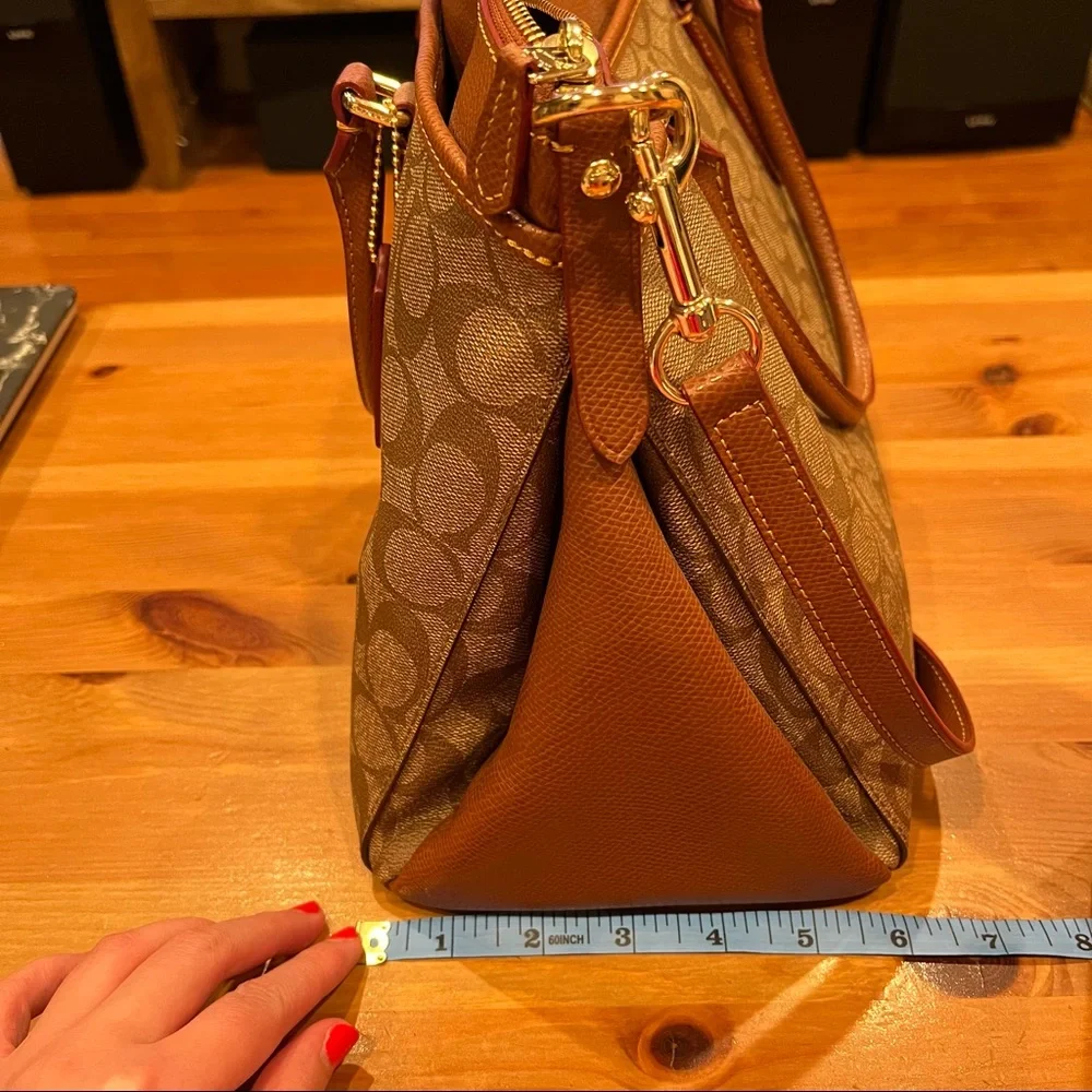 Brand new authentic Coach purse - Picture 3 of 6